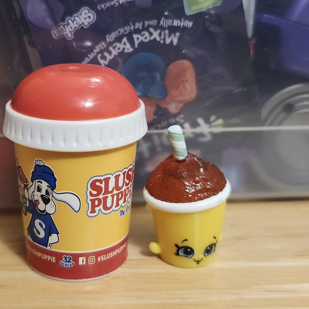 Shopkins Yellow Slush Puppie Cup with Red Lid and Brown Topping